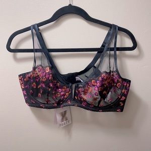 Savage x fenty bralette